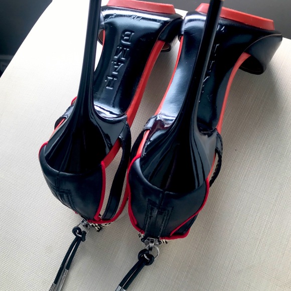 L.A.M.B  LEATHER STILETTO HEELS NEVER WORN - Picture 11 of 14